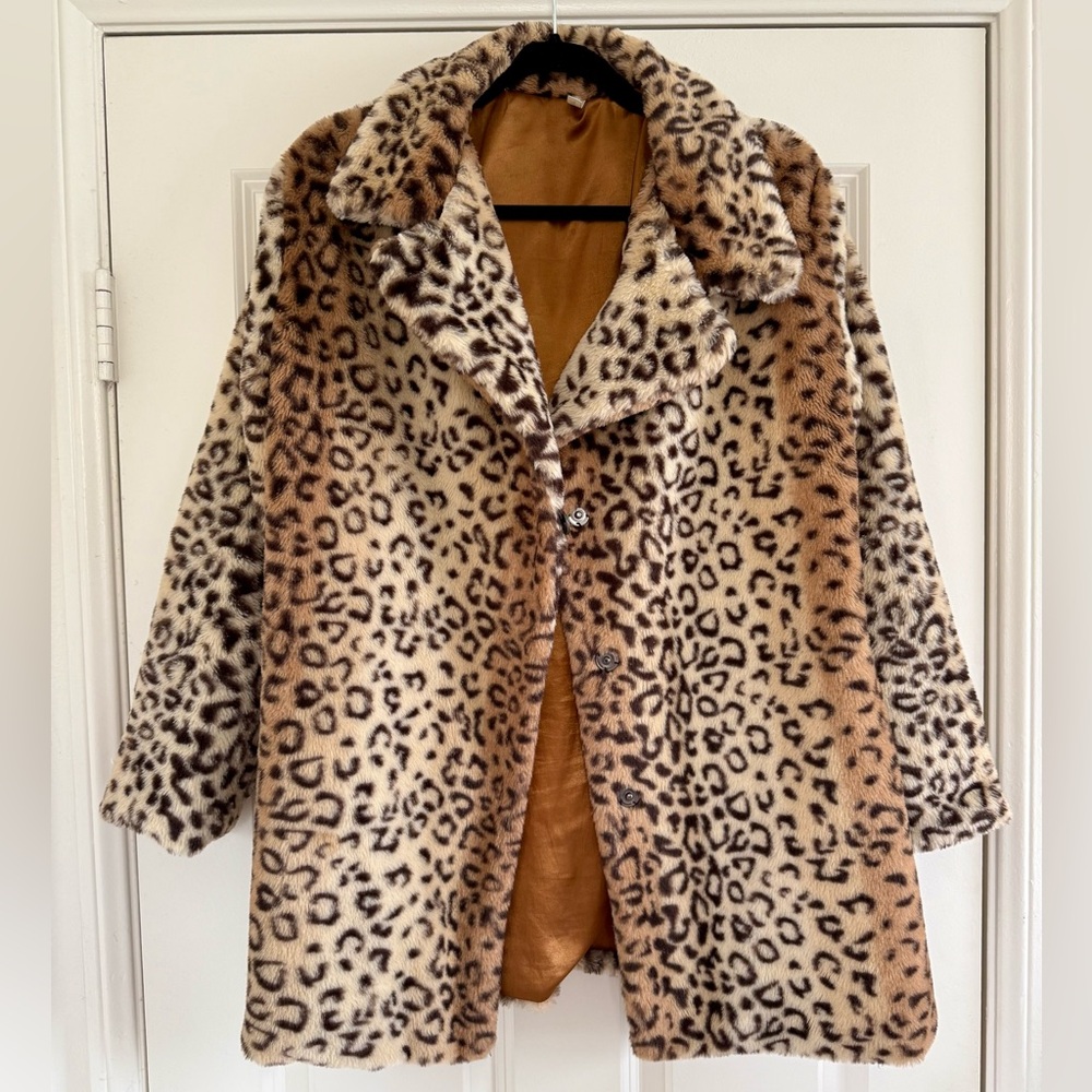 Daisy Shoppe Leopard Print Faux Fur Coat
